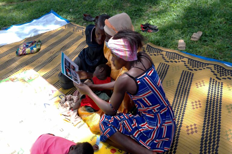 Catherine and Charles at a Baby Ubuntu session